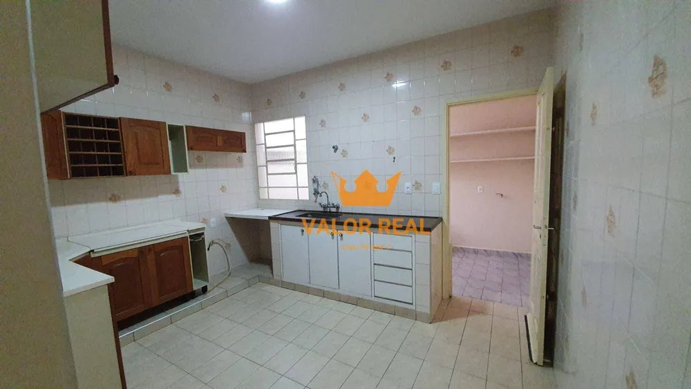 Casa, 2 quartos, 200 m² - Foto 2