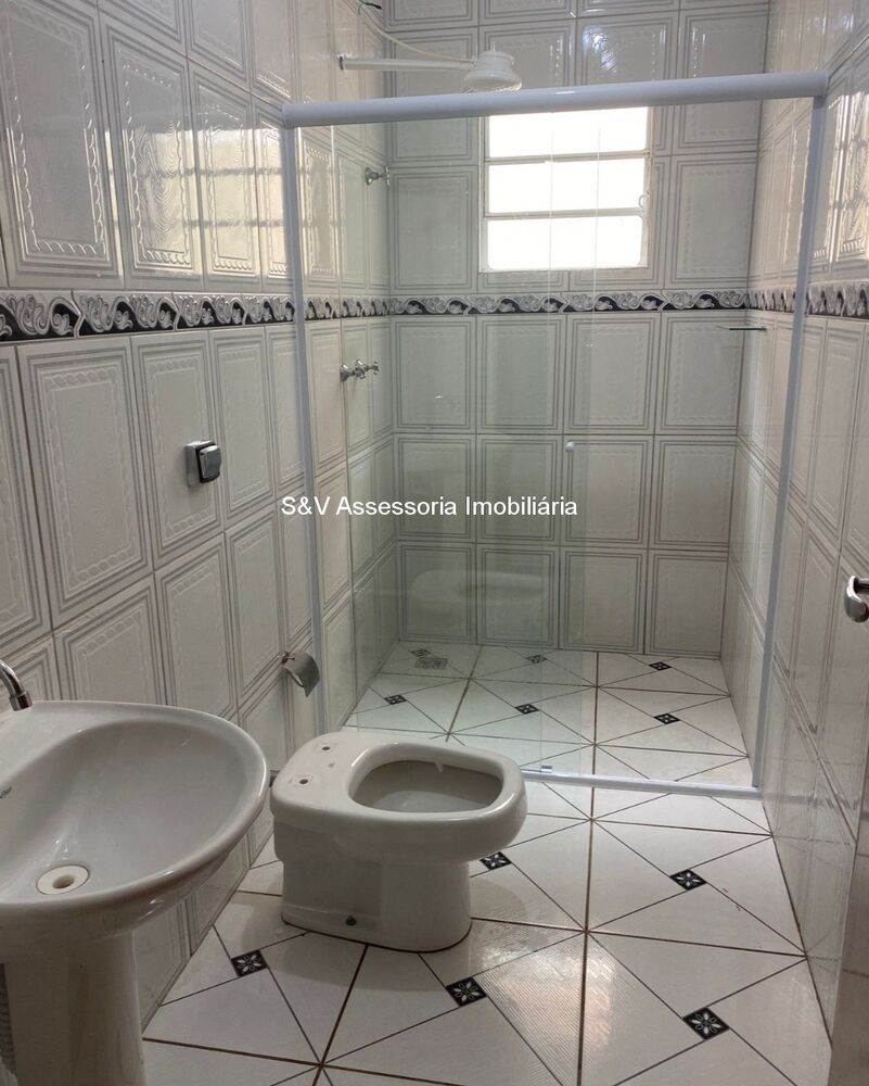 Casa, 3 quartos, 158 m² - Foto 2