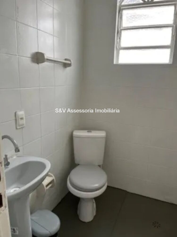 Casa à venda com 3 quartos, 180m² - Foto 15
