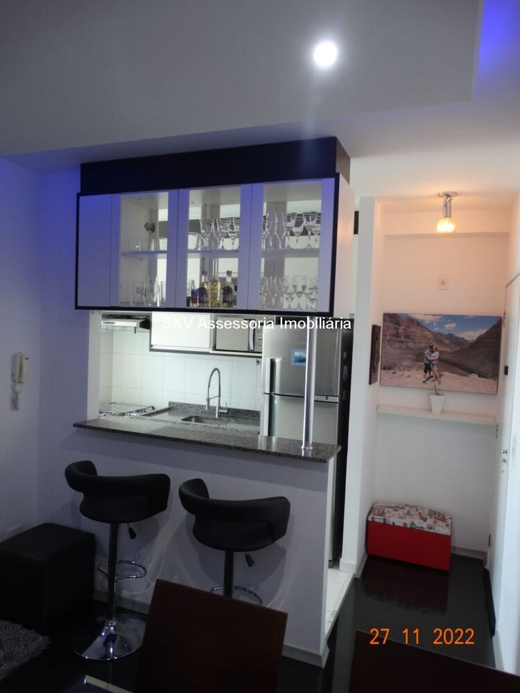 Apartamento à venda com 2 quartos, 62m² - Foto 6