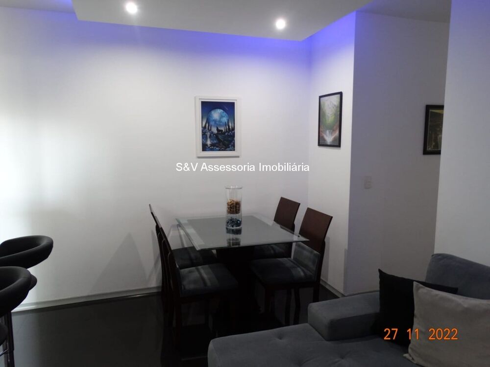 Apartamento à venda com 2 quartos, 62m² - Foto 12