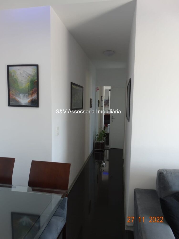 Apartamento à venda com 2 quartos, 62m² - Foto 14