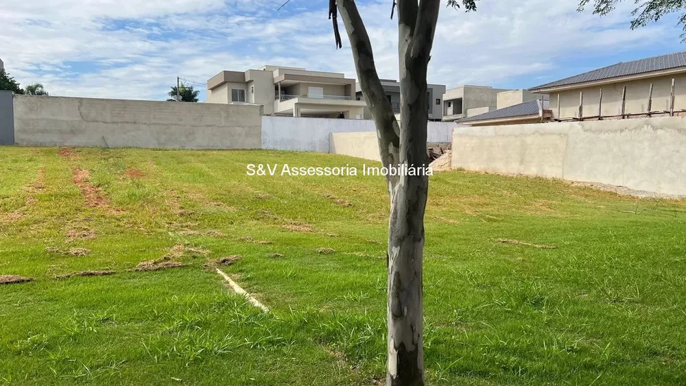 Terreno à venda, 720m² - Foto 1