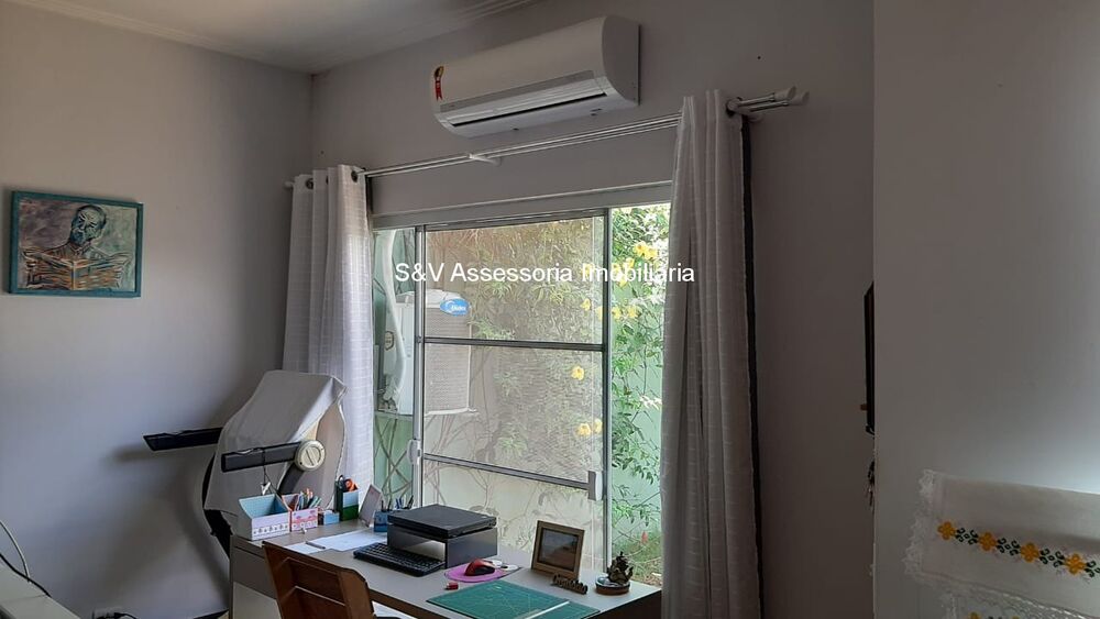 Casa à venda com 2 quartos, 132m² - Foto 3