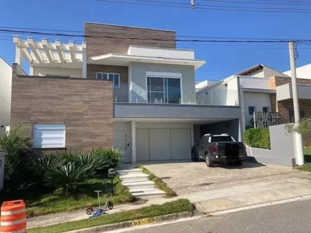 Casa de Condomínio à venda com 3 quartos, 243m² - Foto 1