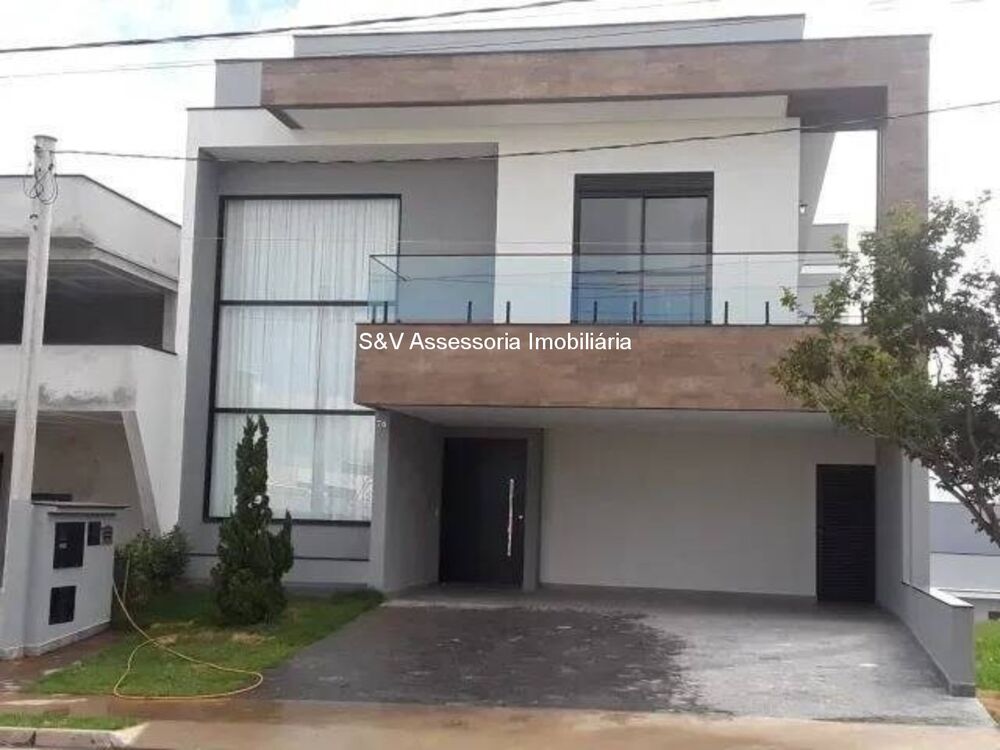 Casa de Condomínio à venda com 4 quartos, 271m² - Foto 1