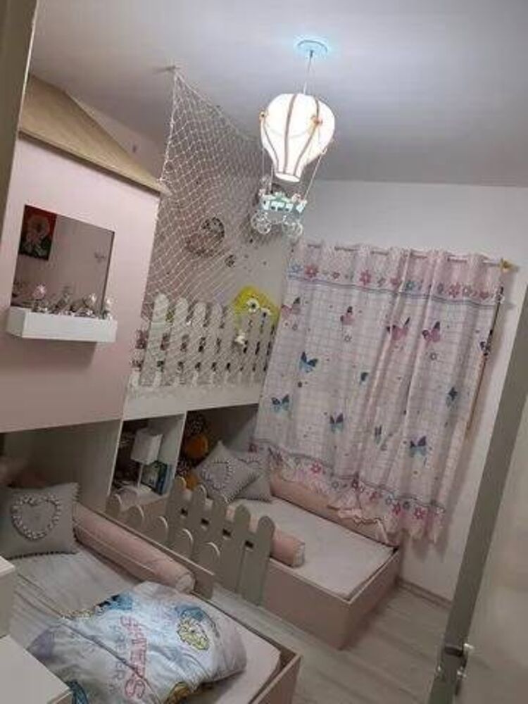 Casa à venda com 2 quartos, 220m² - Foto 2