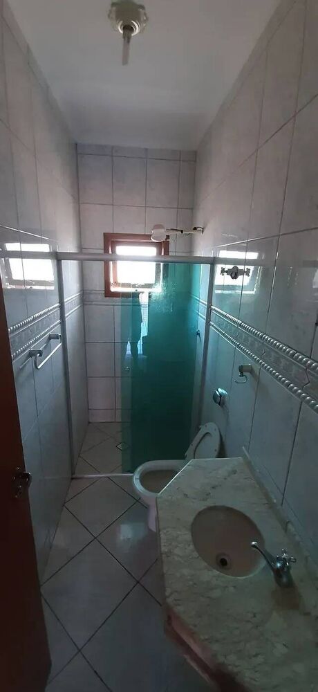 Casa à venda com 3 quartos, 250m² - Foto 11