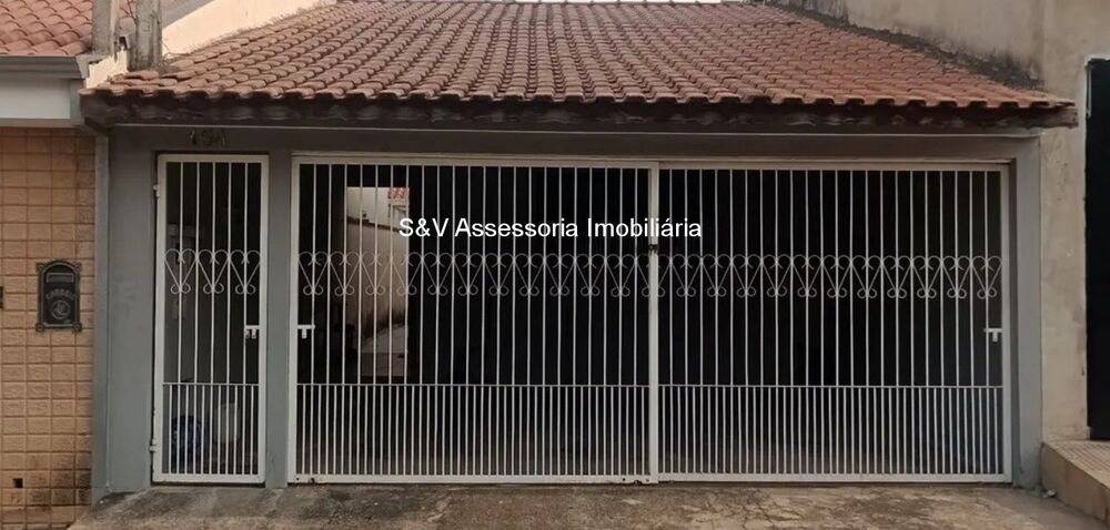 Casa à venda com 3 quartos - Foto 1