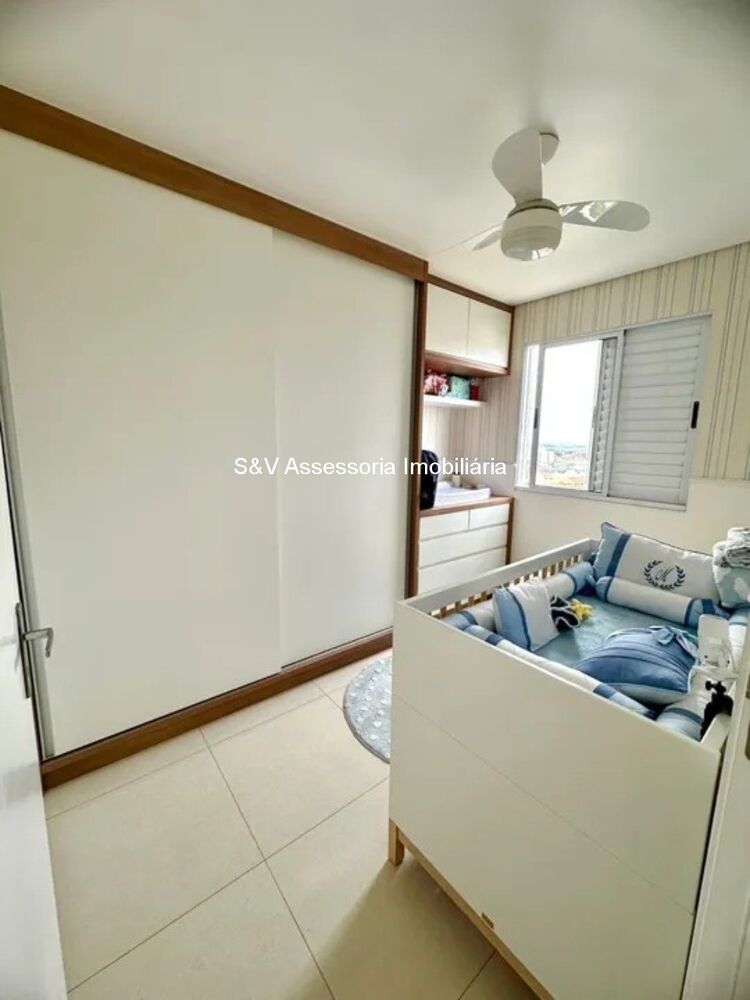 Apartamento à venda com 2 quartos, 47m² - Foto 2