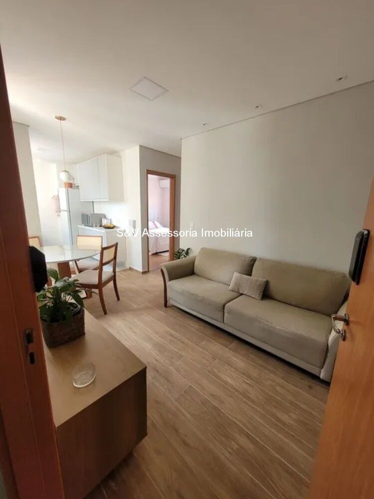 Apartamento à venda com 2 quartos, 42m² - Foto 1