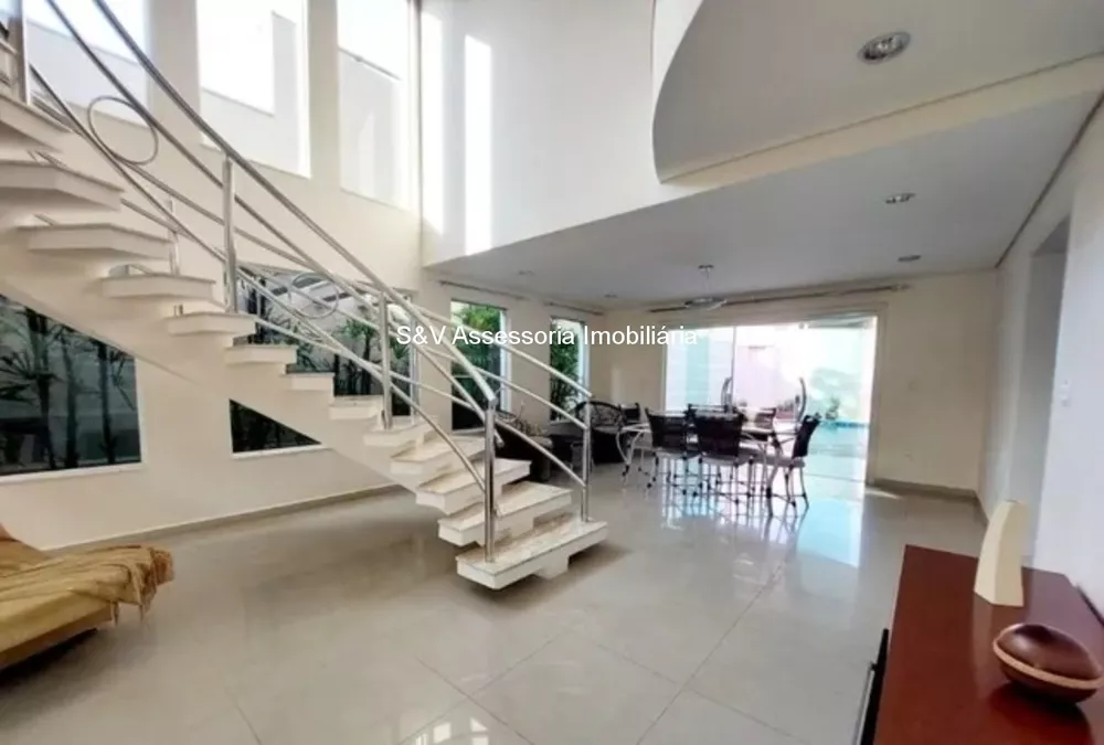 Casa de Condomínio à venda com 3 quartos, 426m² - Foto 2