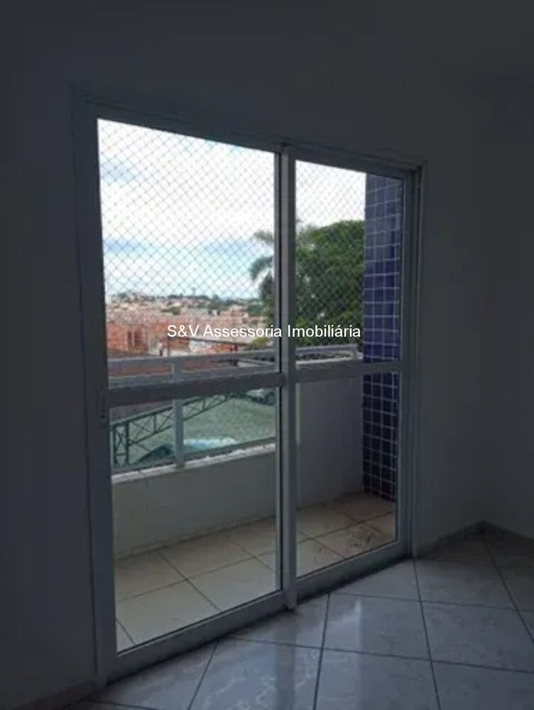Apartamento à venda com 2 quartos, 63m² - Foto 3