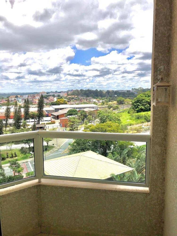 Apartamento à venda com 3 quartos, 73m² - Foto 2
