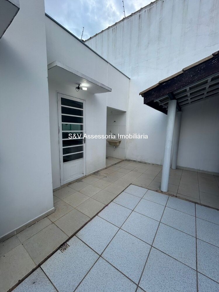 Casa, 2 quartos, 187 m² - Foto 11