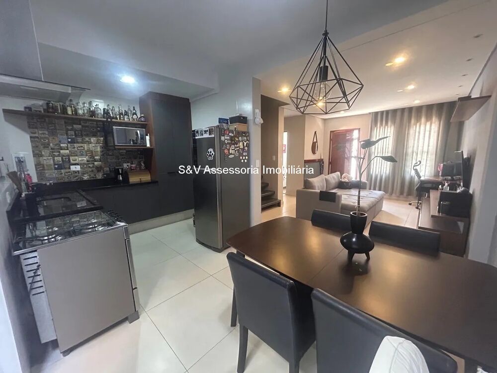 Casa de Condomínio à venda com 2 quartos - Foto 1