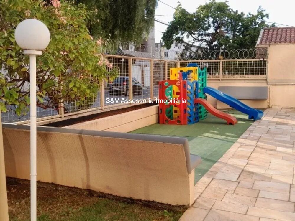 Apartamento à venda com 2 quartos, 67m² - Foto 4