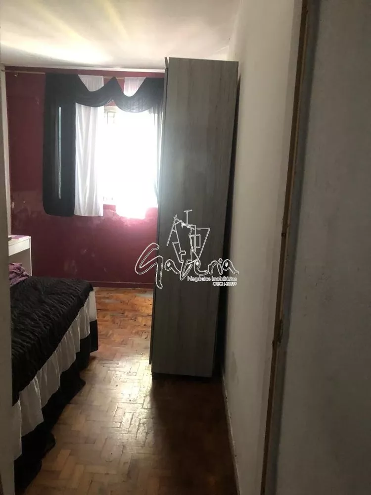 Casa à venda com 2 quartos, 70m² - Foto 9