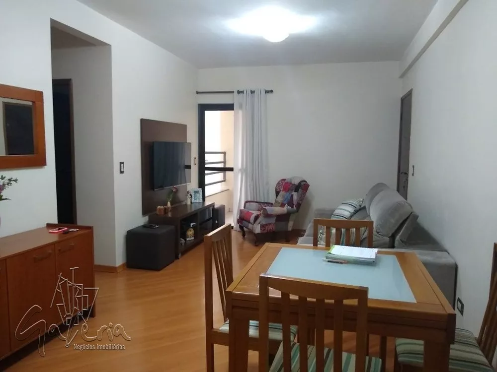 Apartamento à venda com 2 quartos, 64m² - Foto 1