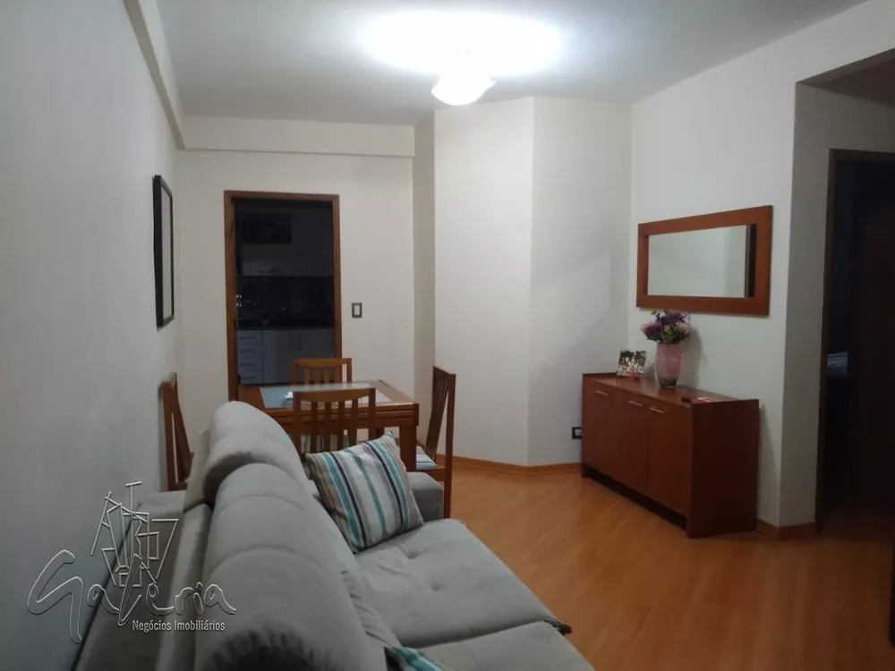 Apartamento à venda com 2 quartos, 64m² - Foto 2