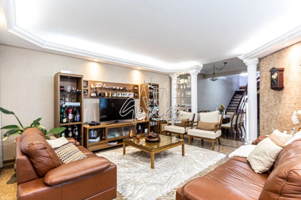 Sobrado, 3 quartos, 354 m² - Foto 2