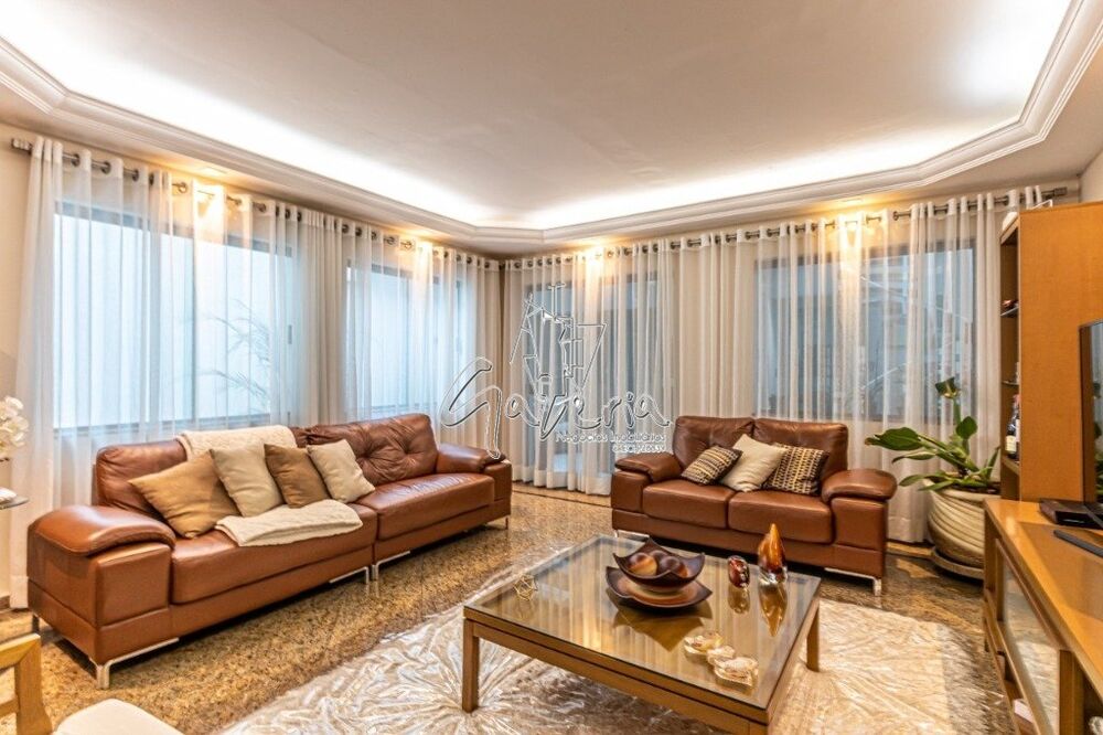 Sobrado, 3 quartos, 354 m² - Foto 1