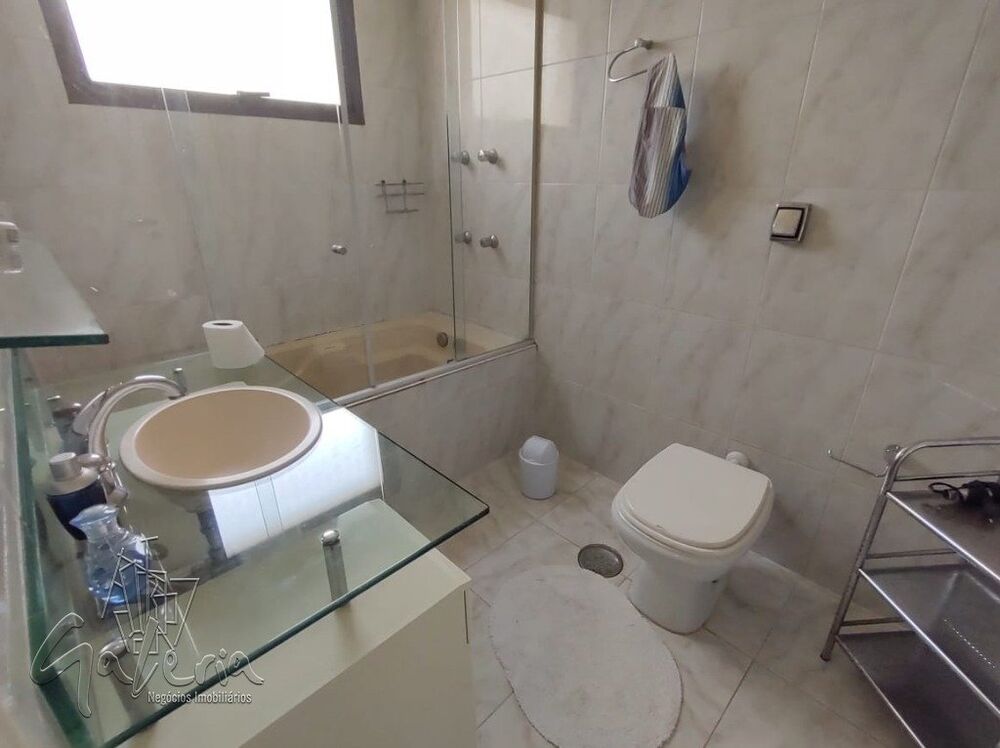Apartamento, 3 quartos, 189 m² - Foto 13