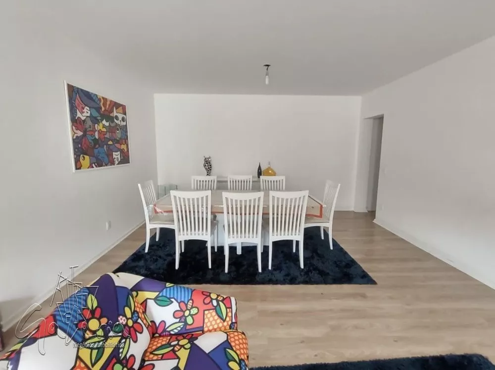 Apartamento à venda com 3 quartos, 189m² - Foto 4