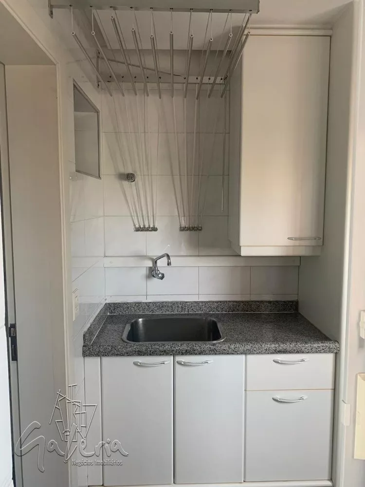 Apartamento à venda com 3 quartos, 156m² - Foto 9