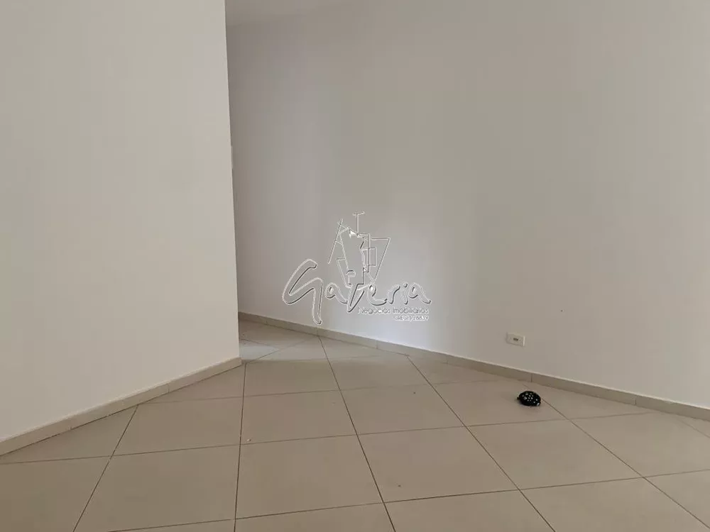 Apartamento à venda com 1 quarto, 55m² - Foto 2