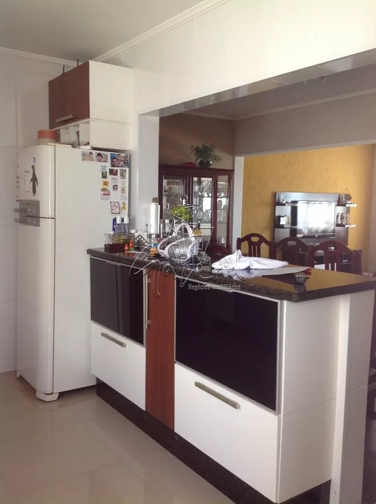 Apartamento à venda com 3 quartos, 106m² - Foto 6