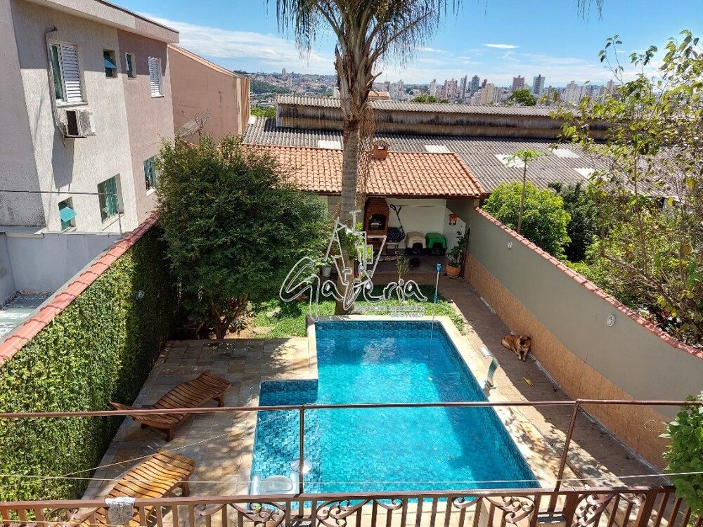 Sobrado, 3 quartos, 254 m² - Foto 14