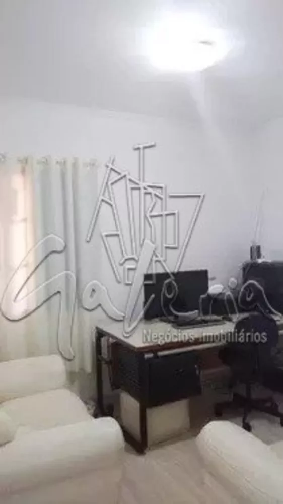 Apartamento à venda com 3 quartos, 111m² - Foto 3