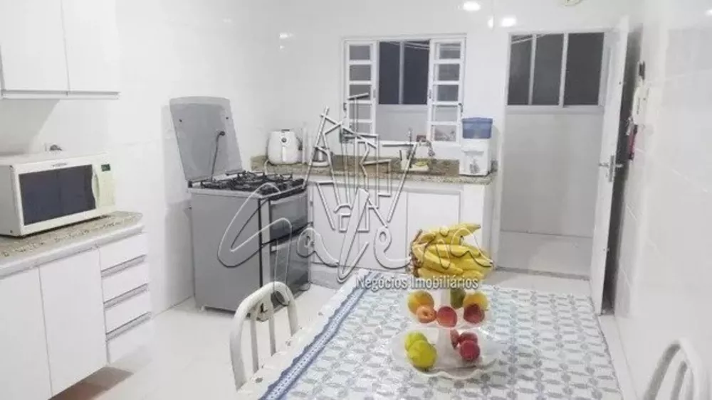 Apartamento à venda com 3 quartos, 111m² - Foto 1