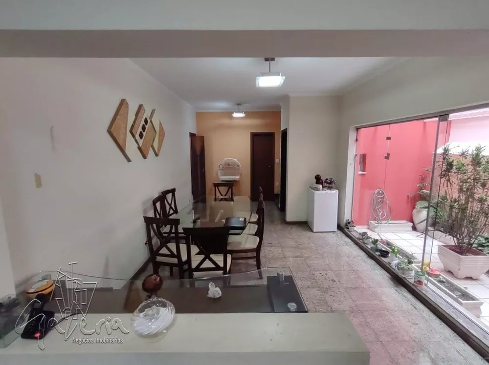 Sobrado à venda com 3 quartos, 321m² - Foto 3