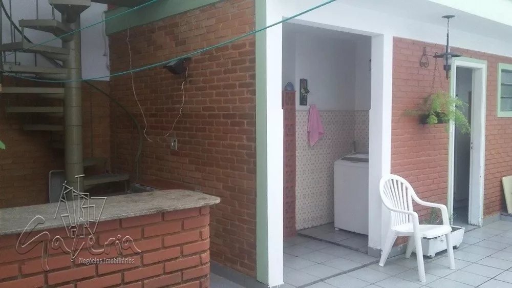 Sobrado, 4 quartos, 282 m² - Foto 3