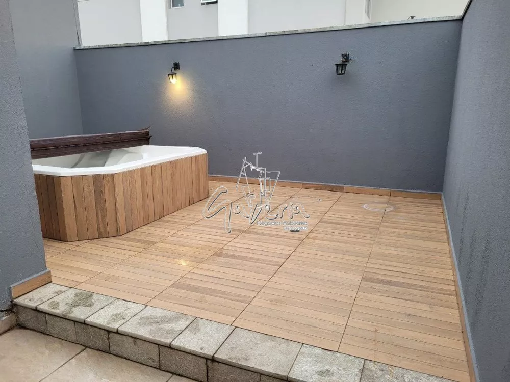 Cobertura à venda com 2 quartos, 136m² - Foto 2