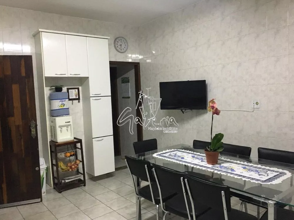 Sobrado à venda com 2 quartos, 340m² - Foto 2