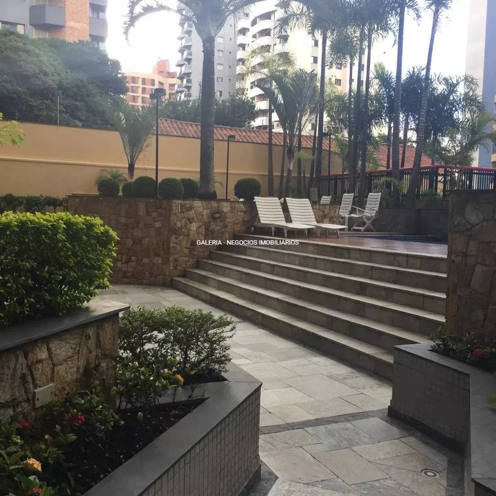 Apartamento, 3 quartos, 151 m² - Foto 1