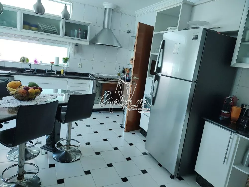 Sobrado, 5 quartos, 405 m² - Foto 2