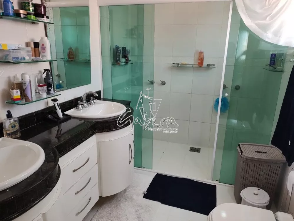 Sobrado, 5 quartos, 405 m² - Foto 1
