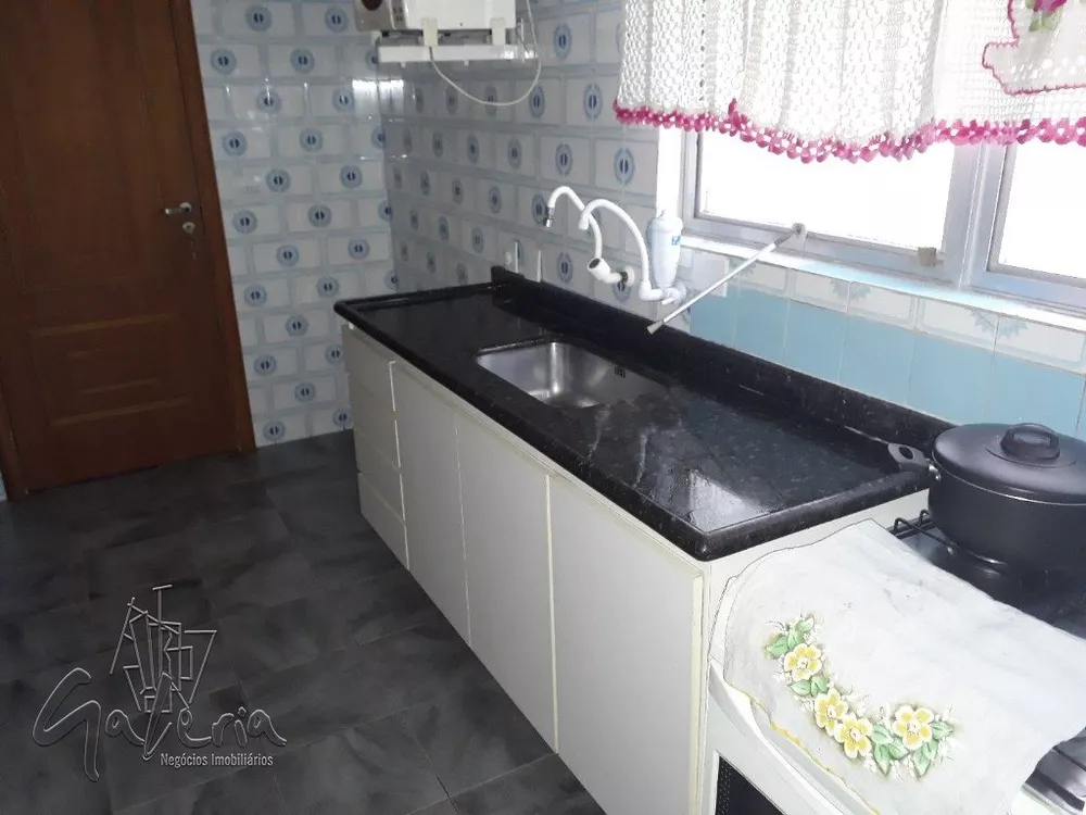 Apartamento à venda com 3 quartos, 81m² - Foto 4