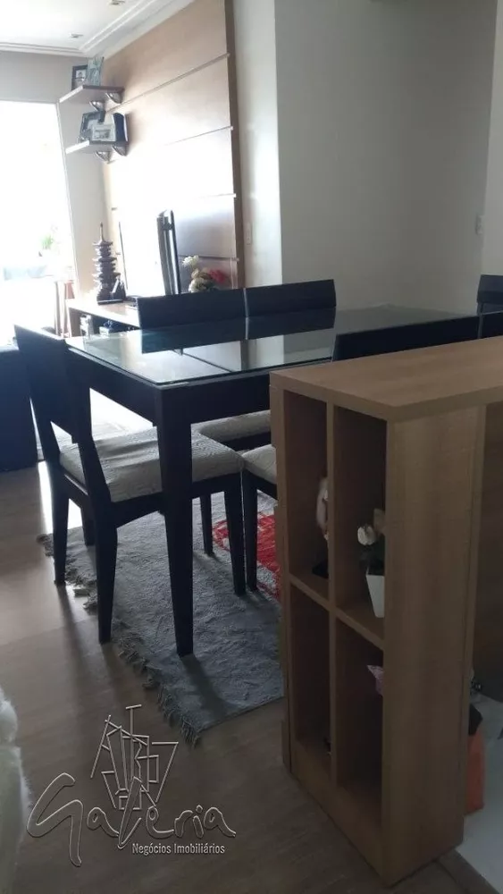 Apartamento à venda com 2 quartos, 70m² - Foto 4