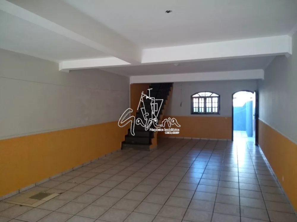 Sobrado à venda com 3 quartos, 240m² - Foto 8