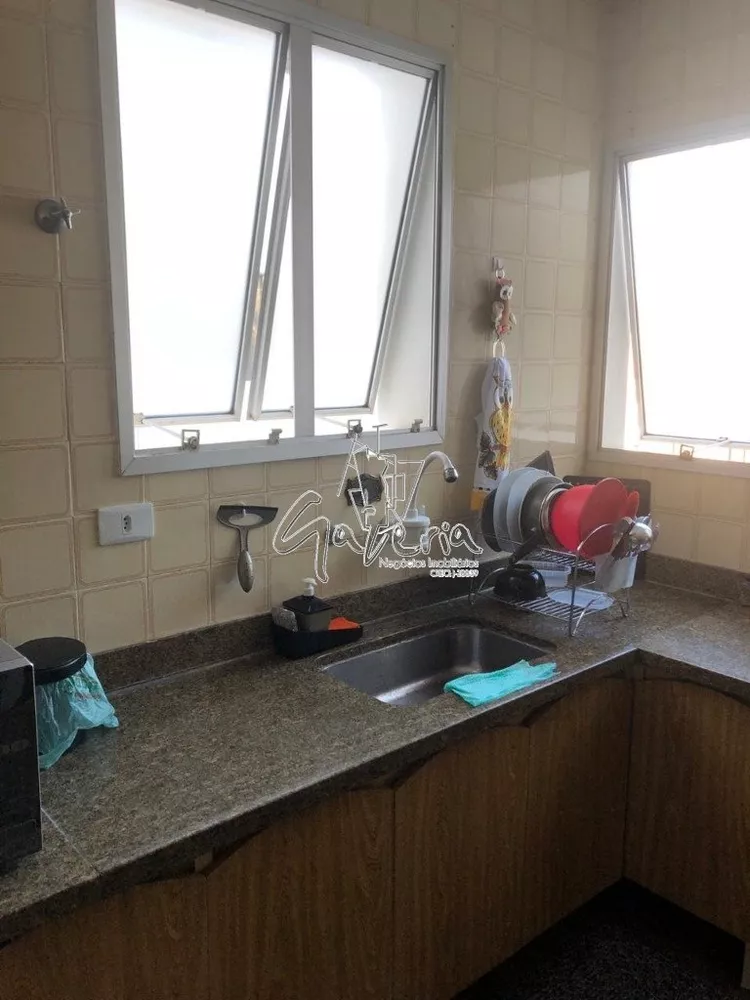 Apartamento à venda com 3 quartos, 96m² - Foto 4