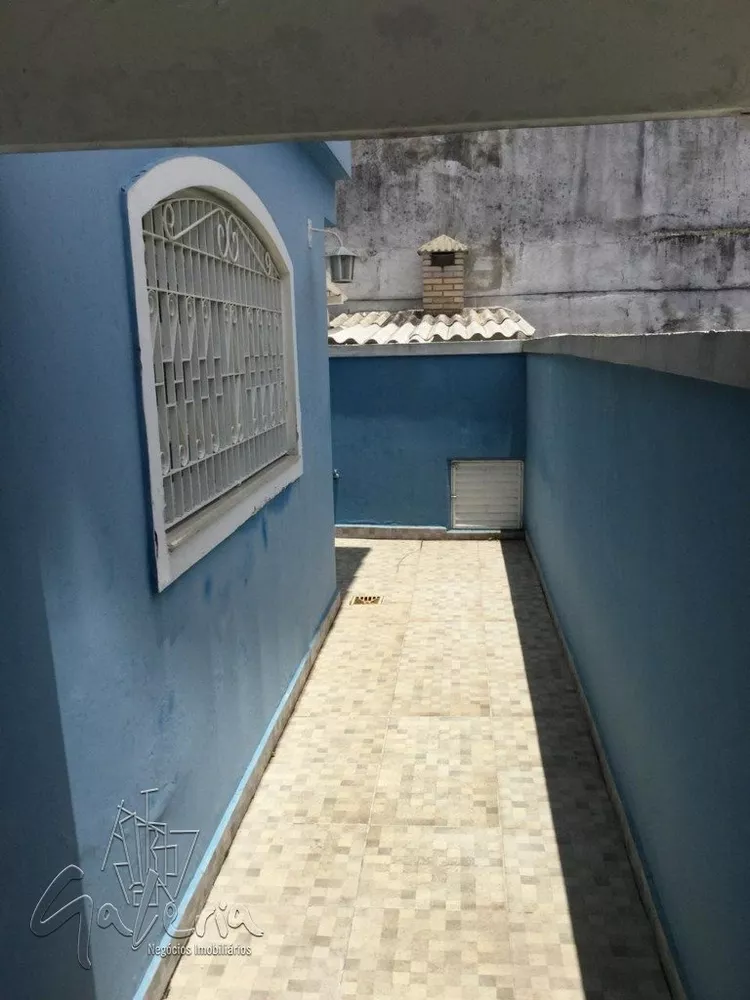 Sobrado à venda e aluguel com 3 quartos, 256m² - Foto 21