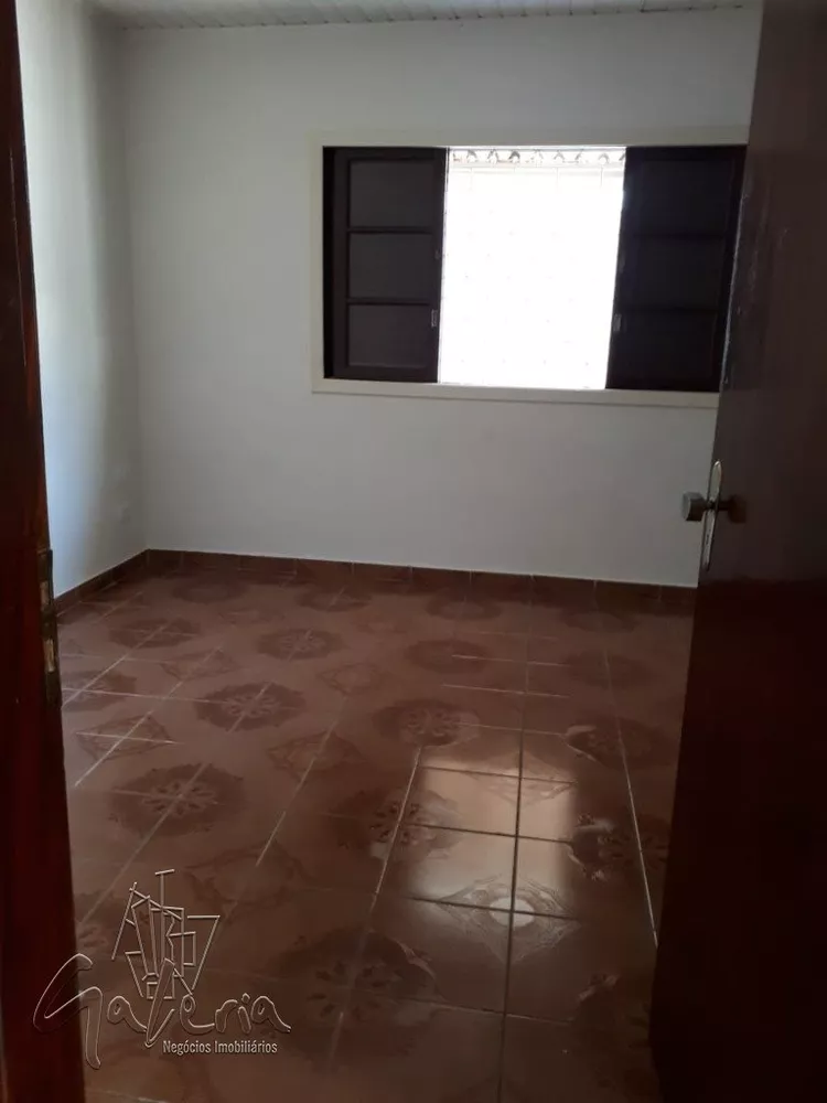 Casa à venda com 2 quartos, 213m² - Foto 9