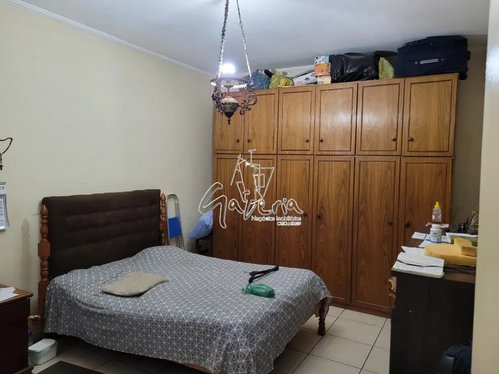 Casa, 3 quartos, 224 m² - Foto 13