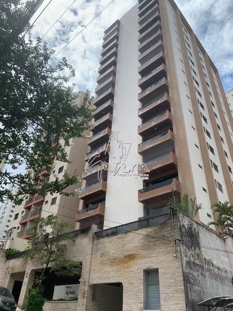 Apartamento à venda com 3 quartos, 162m² - Foto 2