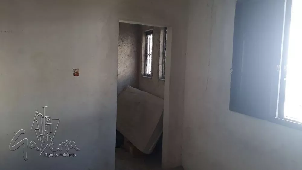 Sobrado à venda com 6 quartos, 330m² - Foto 13